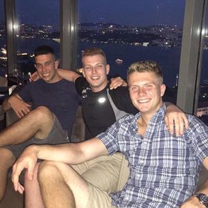 Meet your Posher, Aric